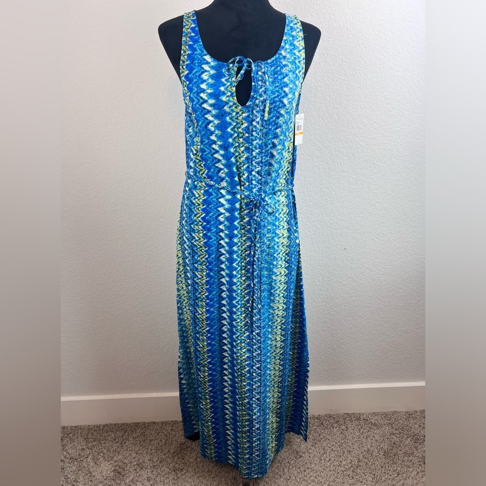 NWT: Two by Vince Camuto Stripe Blue Maxi Dress size Small